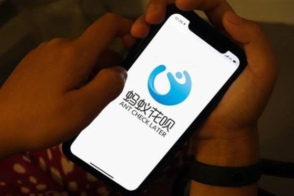 想找人聊天应该去那个APP？